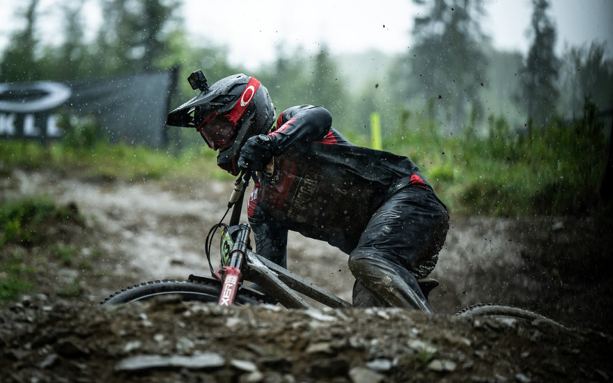 How to Wash Your Cycling Gloves & Mountain Bike Gloves